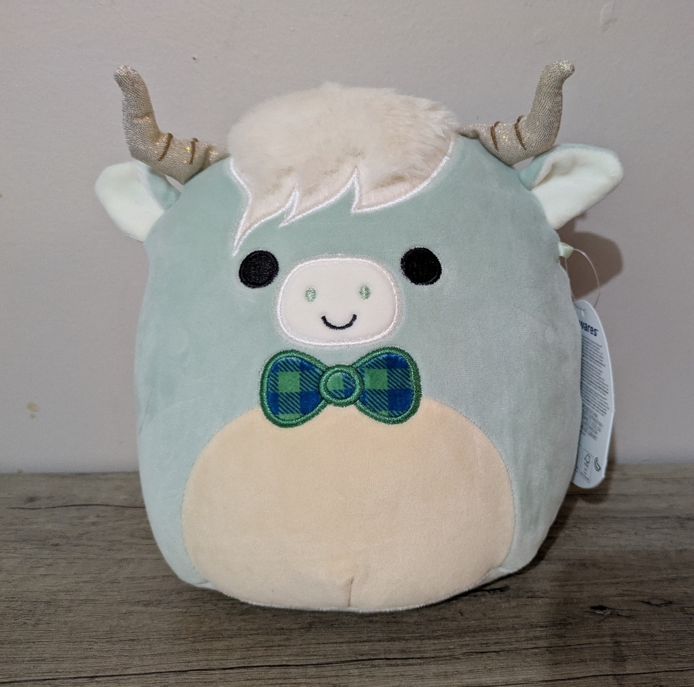 Squishmallows 8” Armie Highland Cow Hairy Coo with Bowtie 2024 NEW